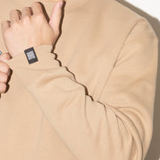 LIVING THE DREAM // Crew // KO-Crewnecks-Uninspired