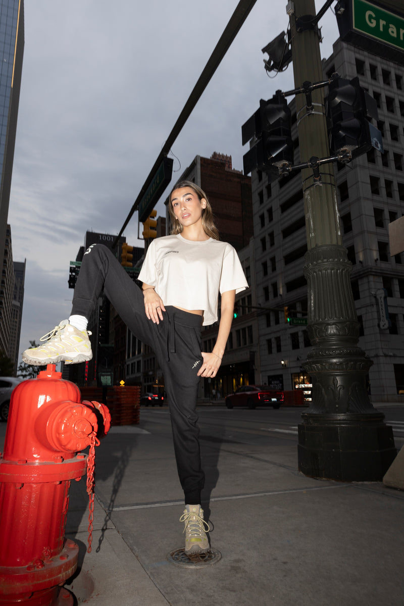 DISASSOCIATED // Crop Tee