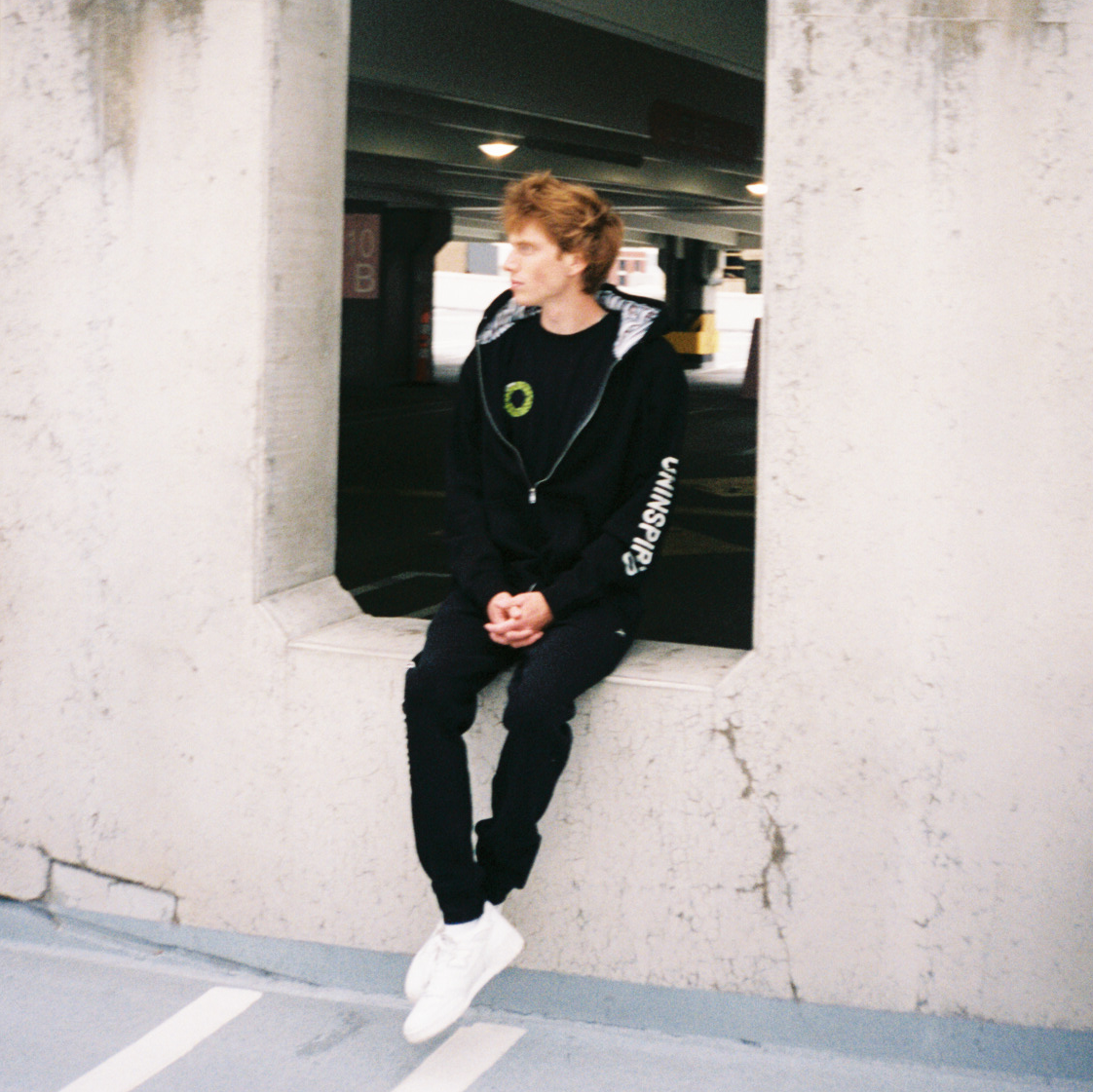 STANDARD ISSUE // Zip Hoody // BC